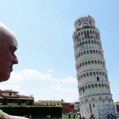 Pisa Tower artistic selfie Vadim Kotelnikov